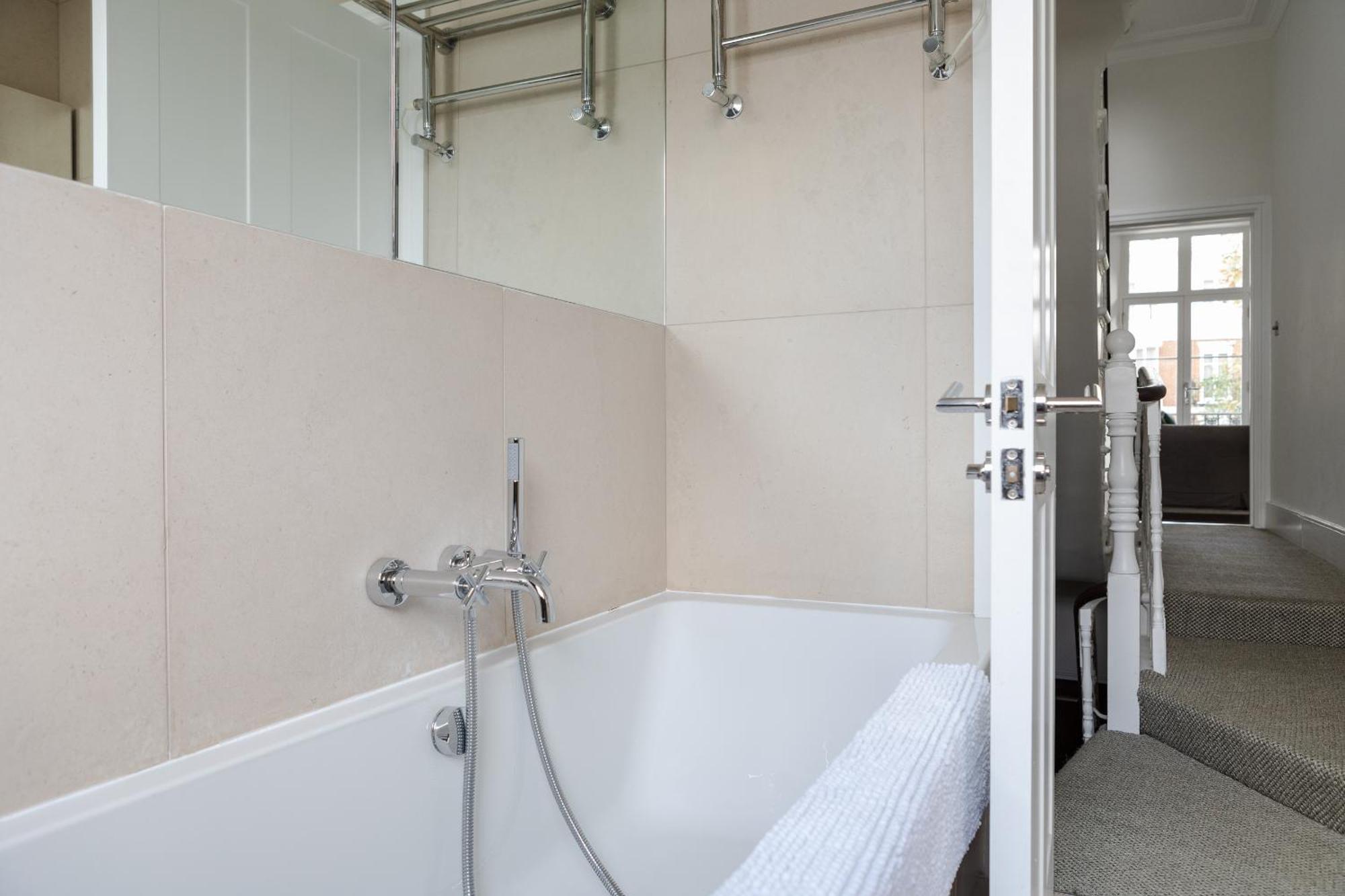 Number 53 - Stunning Maisonette With Parking In Kensington & Chelsea London Exterior foto